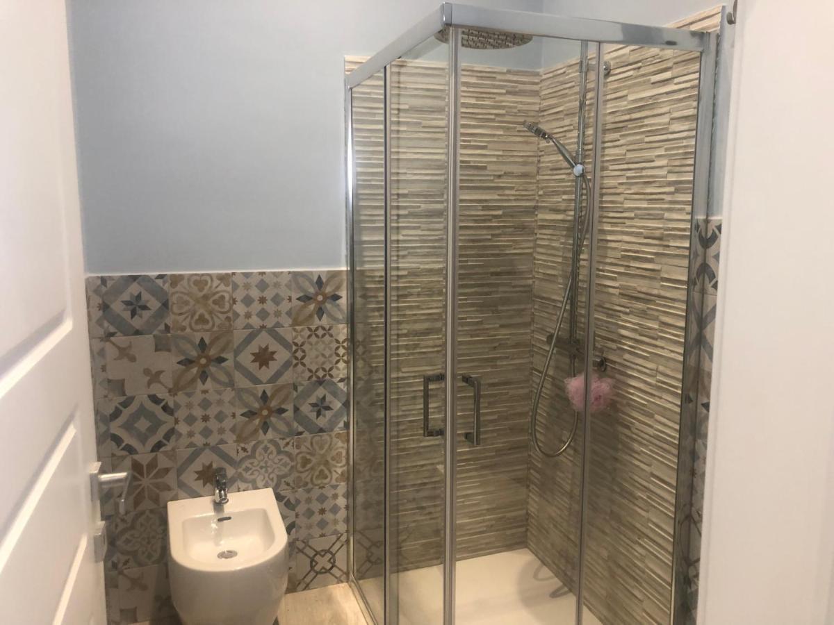 Apartment Alfonzetti-5 Min Walk To Central Train And Bus Station 卡塔尼亚 外观 照片