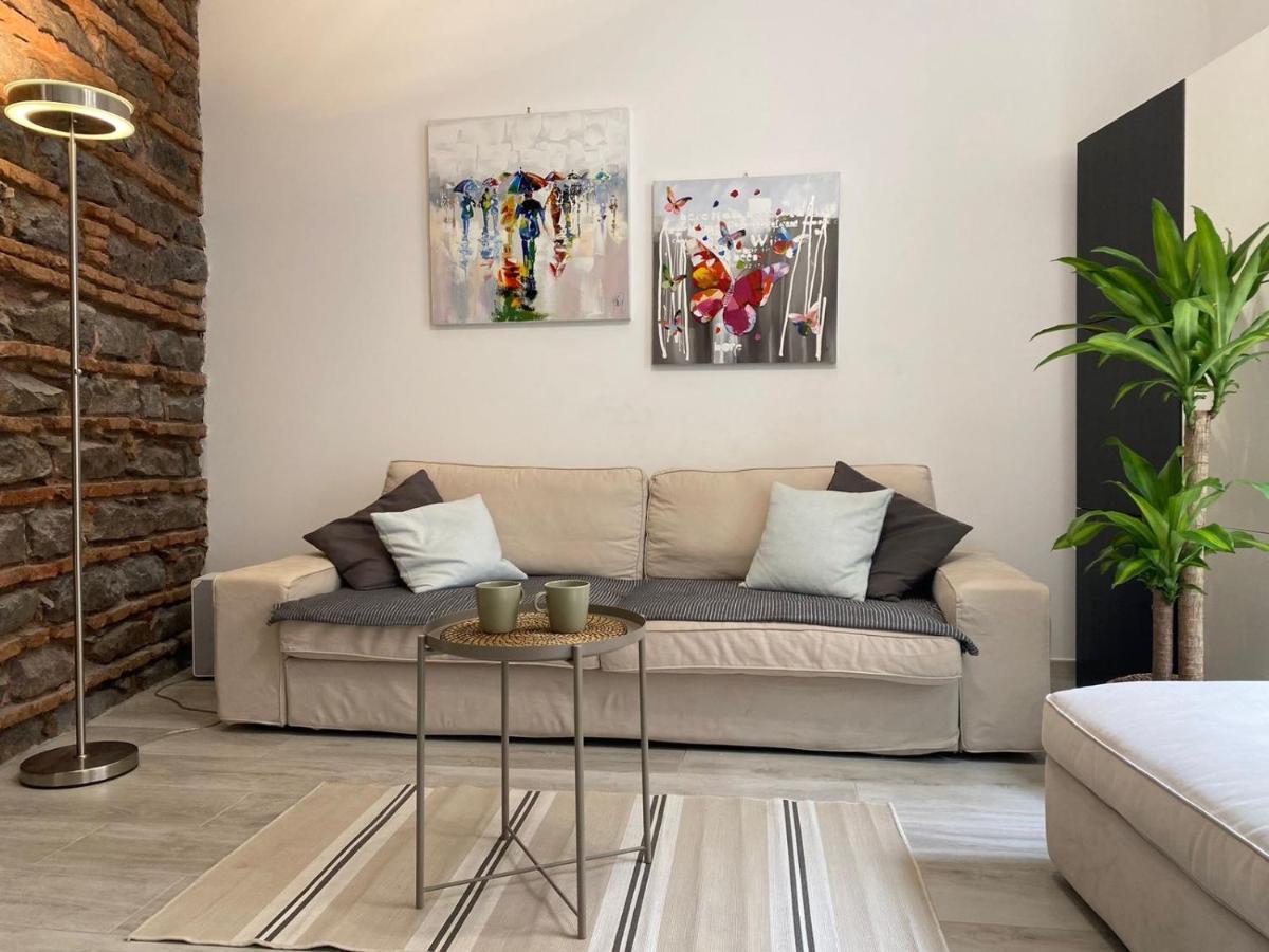 Apartment Alfonzetti-5 Min Walk To Central Train And Bus Station 卡塔尼亚 外观 照片